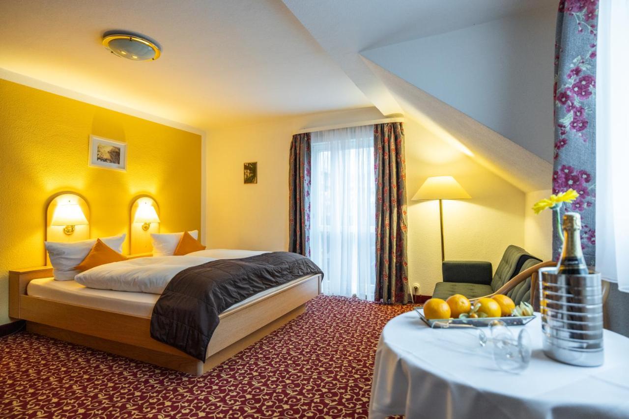 Pension & Cafe Abendroete Kurort Oybin Bagian luar foto