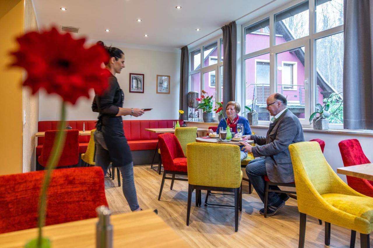 Pension & Cafe Abendroete Kurort Oybin Bagian luar foto