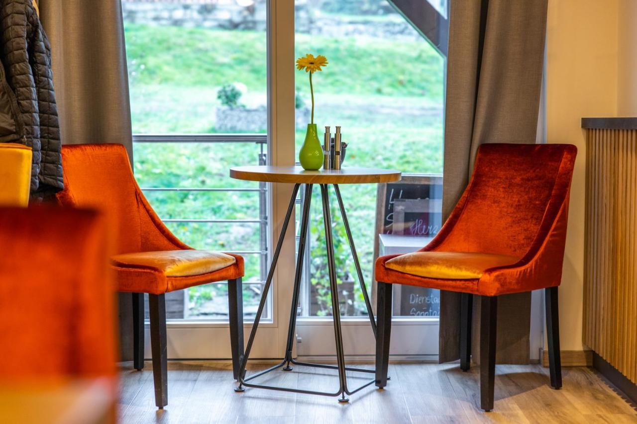 Pension & Cafe Abendroete Kurort Oybin Bagian luar foto